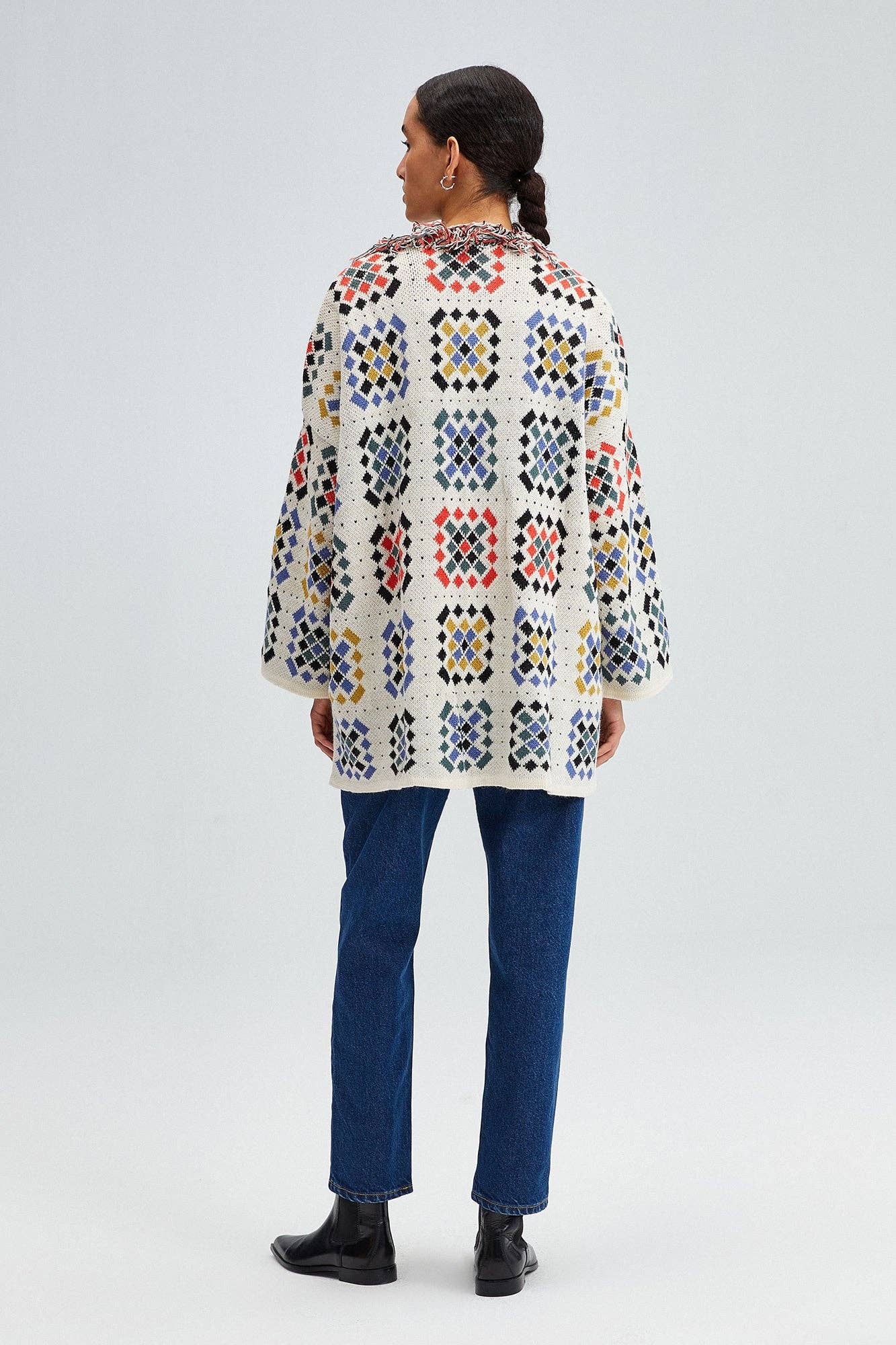 PATTERNED TASLE CARDIGAN