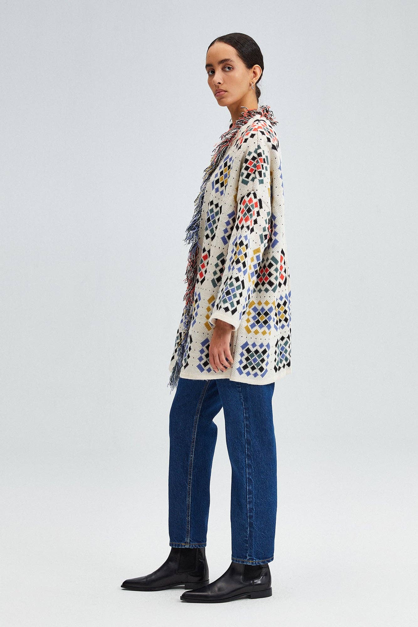 PATTERNED TASLE CARDIGAN