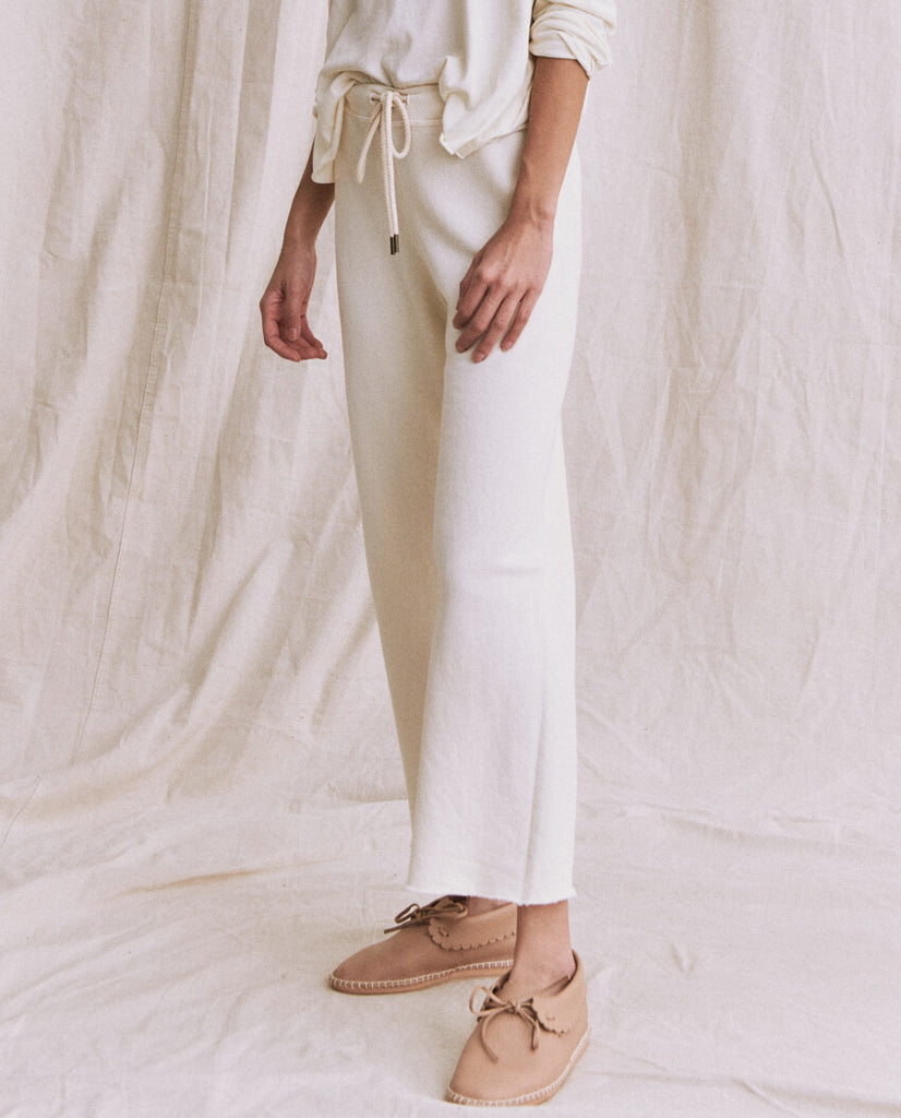 WIDE LEG CROP SWEATPANT