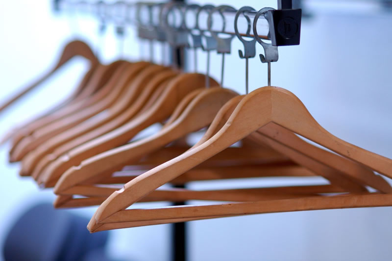 WARDROBE ESSENTIALS TO BUILD YOUR CLOSET AT LEXIE NY