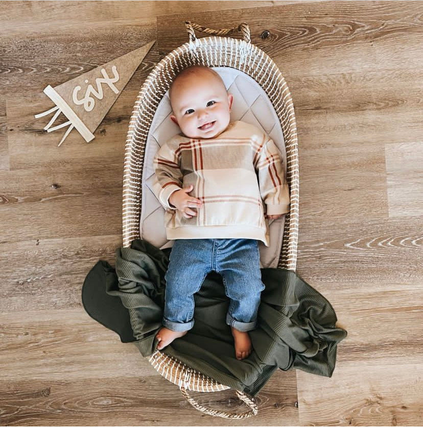 Monthly Milestone Pennant // beige with cream, cursive numbers