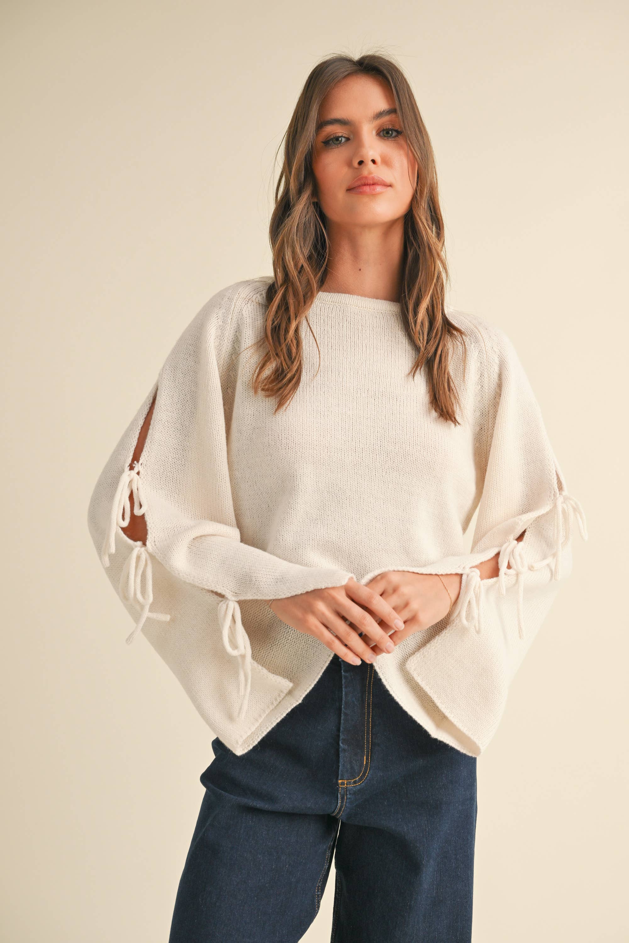 RIBBON TIE ON SLEEVES SWEATER