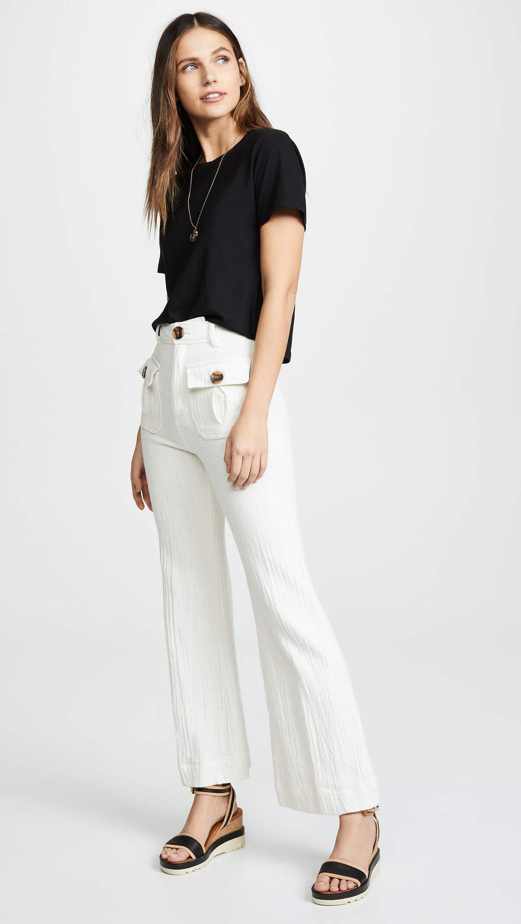 AMO Women's Babe Tee