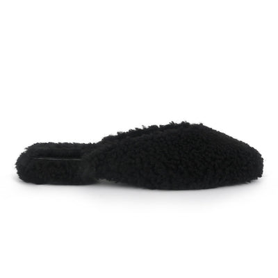 Jessy Slipper in Black Faux Shearling