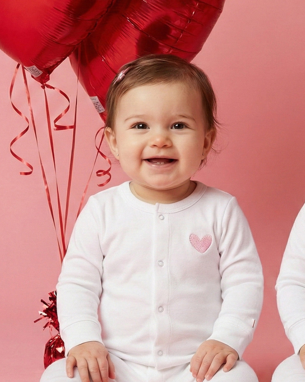 The Organic Snap Footie [White with Pink Heart]