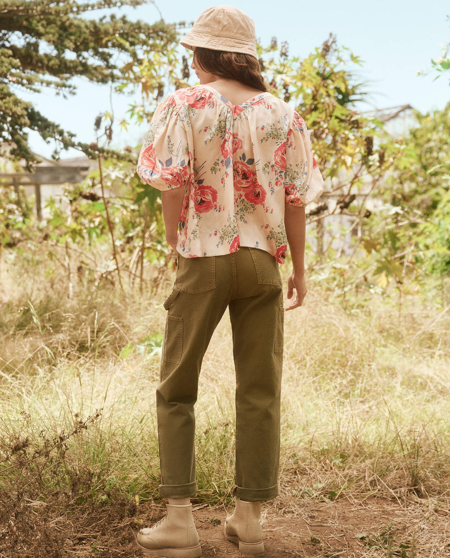 THE BUNGALOW TOP
